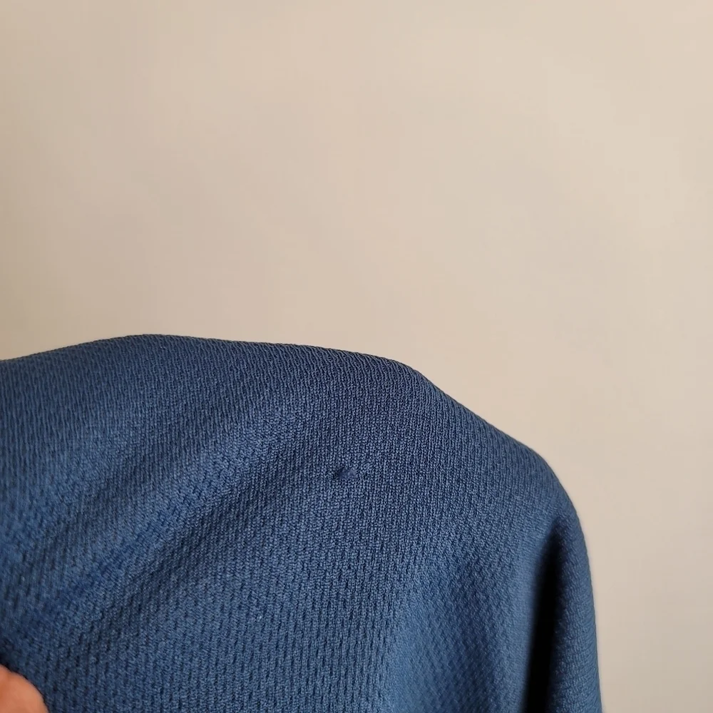 REI Boys 8/10‎ Blue Long Sleeve UPF 35+ Nylon Baselayer Shirt